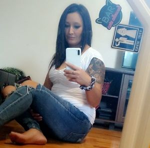 Meet your Posher, Jenn